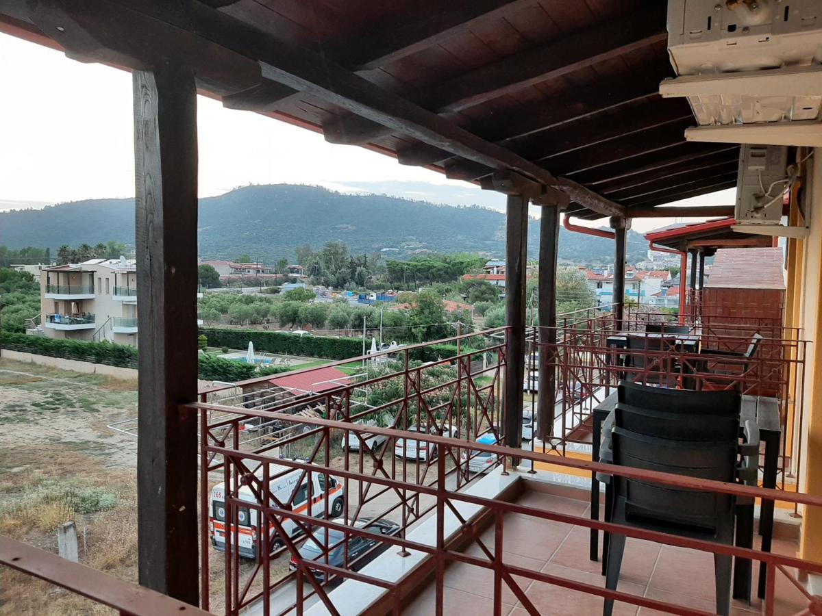 סארטי Hotel Kosmas מראה חיצוני תמונה