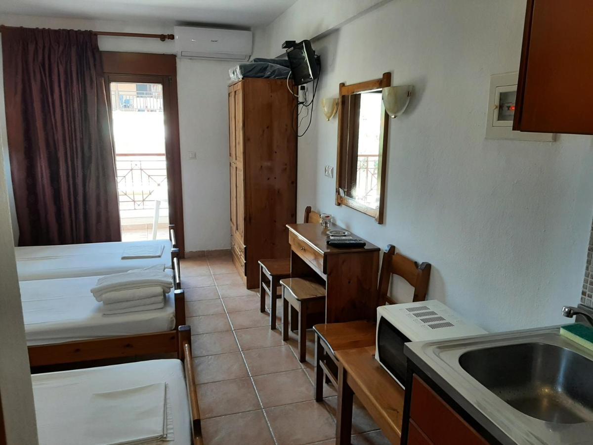 סארטי Hotel Kosmas מראה חיצוני תמונה