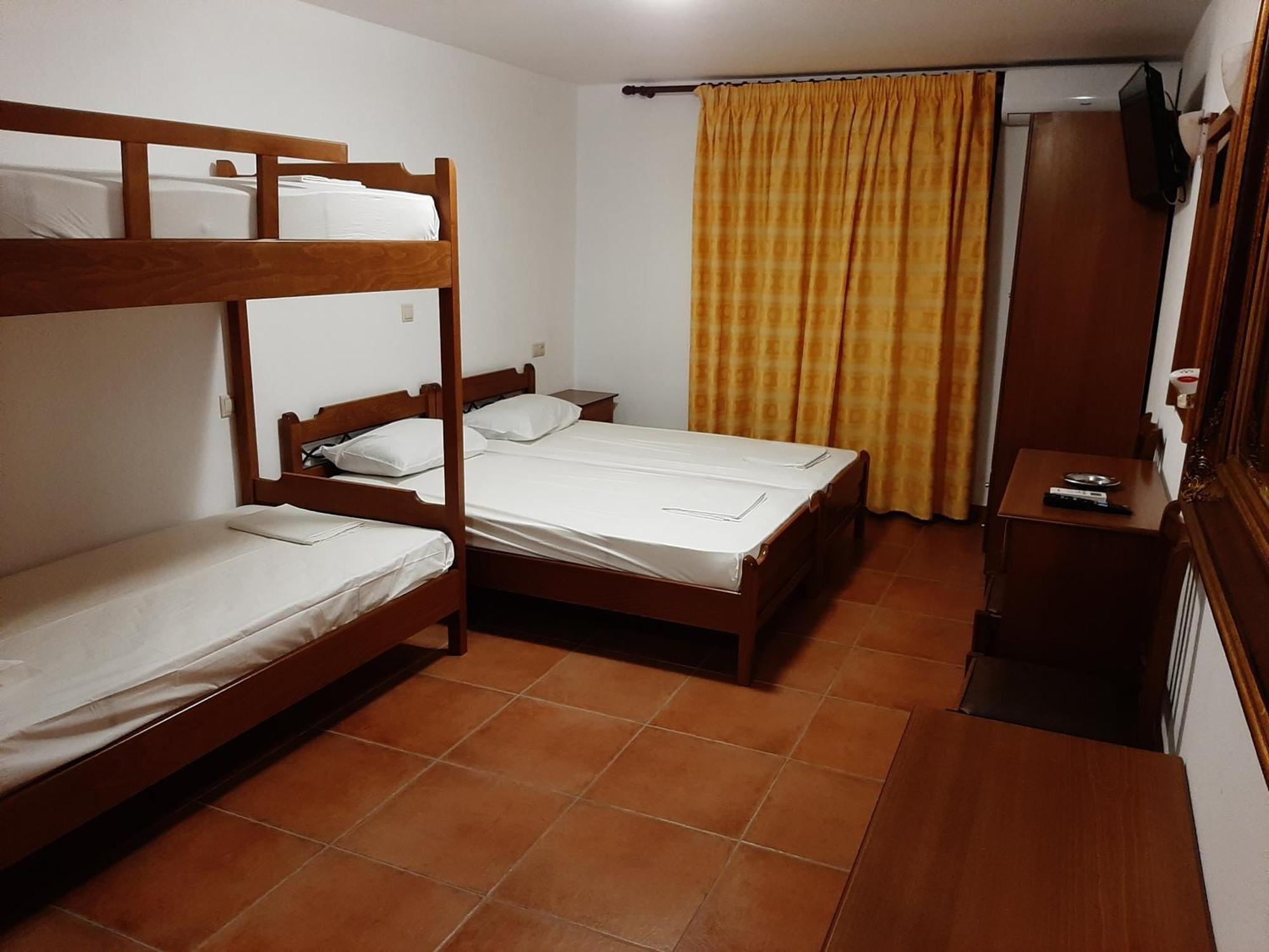 סארטי Hotel Kosmas חדר תמונה