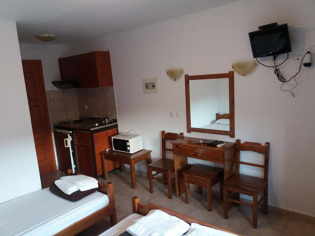 סארטי Hotel Kosmas מראה חיצוני תמונה