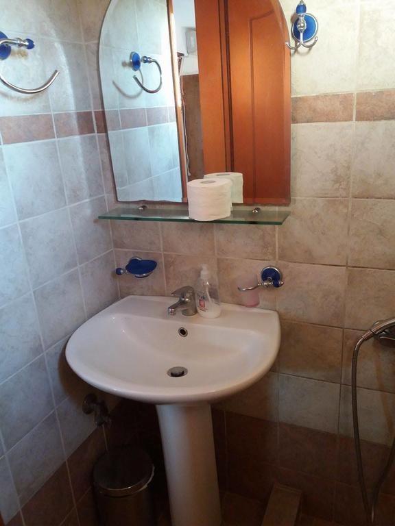 סארטי Hotel Kosmas מראה חיצוני תמונה